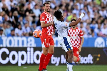 西甲34轮:皇马主帅危机太影响士气,塞维利亚轻松应对六分大战