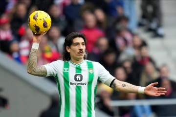 贝莱林:希望阿森纳和巴萨都能进欧冠决赛,我的心更偏向于枪手