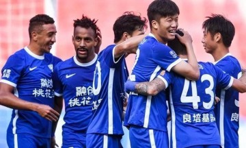 武汉三镇功勋队长将转投意甲热那亚！俱乐部发表支持声明，球迷送上祝福