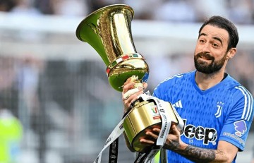 30岁老将法甲双星！尤文夏窗引援暗藏三大悬念